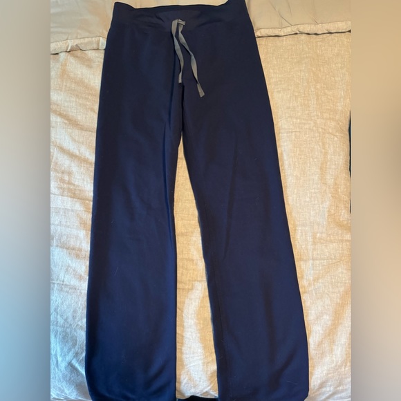 Figs Other - Figs Livingston Xs tall scrub bottoms only